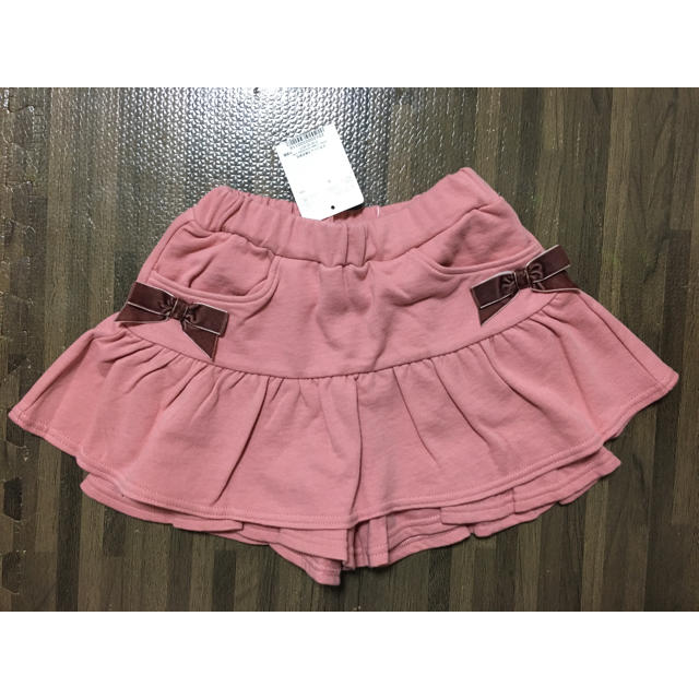 Branshes(ブランシェス)の新品　ブランシェス　スカートパンツ　120cm キッズ/ベビー/マタニティのキッズ服女の子用(90cm~)(パンツ/スパッツ)の商品写真