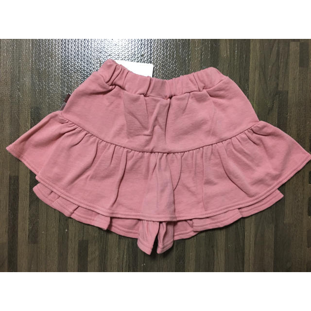 Branshes(ブランシェス)の新品　ブランシェス　スカートパンツ　120cm キッズ/ベビー/マタニティのキッズ服女の子用(90cm~)(パンツ/スパッツ)の商品写真