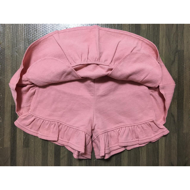 Branshes(ブランシェス)の新品　ブランシェス　スカートパンツ　120cm キッズ/ベビー/マタニティのキッズ服女の子用(90cm~)(パンツ/スパッツ)の商品写真