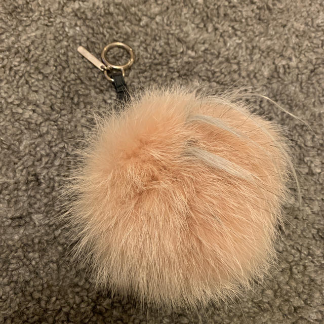 フェンディ FENDI モンスター ファー キーホルダー バッグ フェンディ FENDI モンスター ファー キーホルダー バッグ