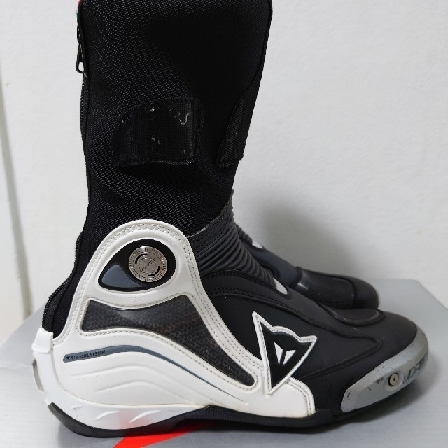 DAINESE AXIAL D1 IN BOOTS - 装備/装具