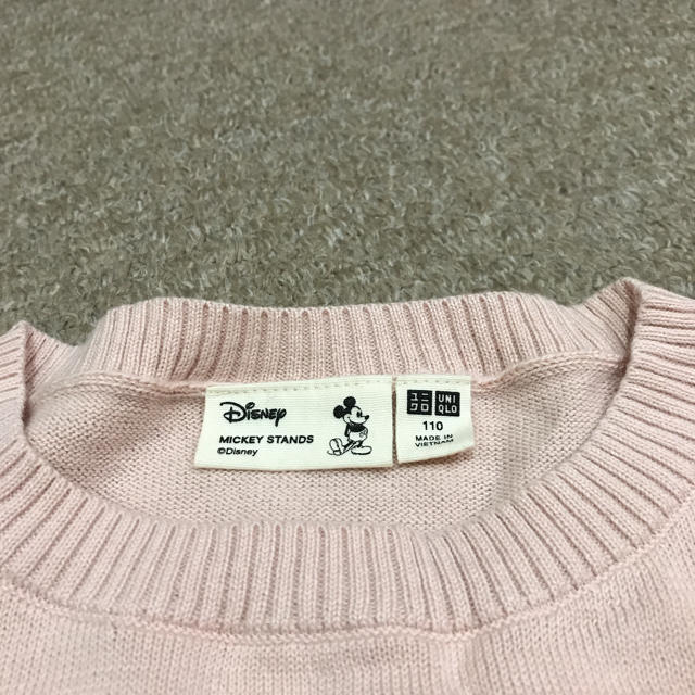 Disney(ディズニー)のディズニー ユニクロ ニットセーター 110 新品 キッズ/ベビー/マタニティのキッズ服女の子用(90cm~)(ニット)の商品写真