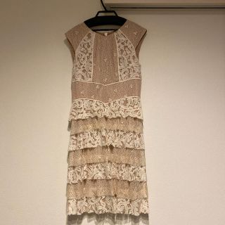 ビーシービージーマックスアズリア(BCBGMAXAZRIA)のBCBG MAXAZRIA 膝丈レースワンピース(ひざ丈ワンピース)