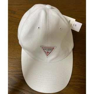 ゲス(GUESS)のGUESS キャップ　ホワイト(キャップ)