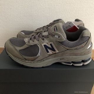 ニューバランス(New Balance)のニューバランス 2002ra グレー(スニーカー)