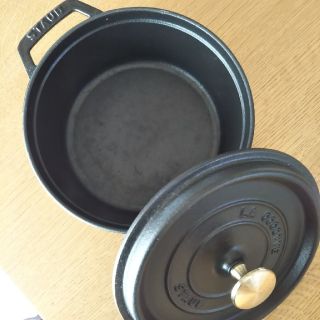 ストウブ(STAUB)の【はるか様専用】ストウブ ピコ ココット ラウンド 18cm両手鍋(鍋/フライパン)