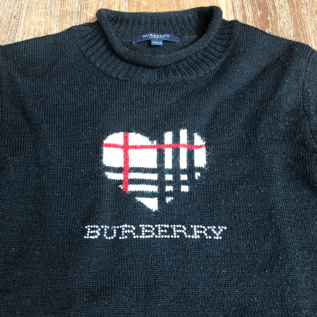 BURBERRY(バーバリー)のバーバリー セーター　140A キッズ/ベビー/マタニティのキッズ服女の子用(90cm~)(Tシャツ/カットソー)の商品写真