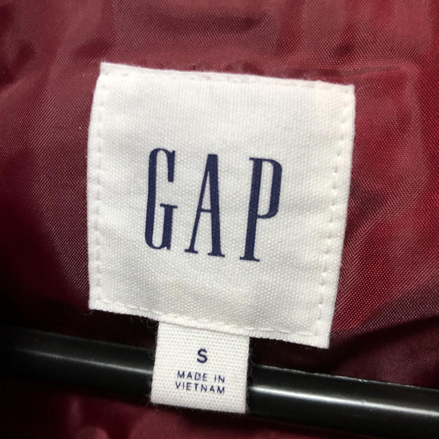 GAP(ギャップ)のGAP レディース　ダウンベスト　S レディースのジャケット/アウター(ダウンベスト)の商品写真