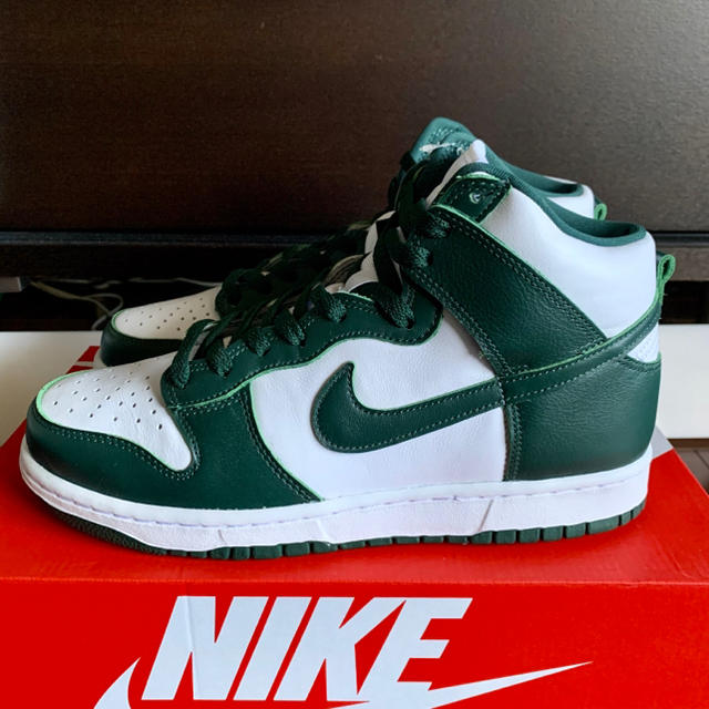 NIKE(ナイキ)のNIKE DUNK HI SP PRO GREEN 26.5cm メンズの靴/シューズ(スニーカー)の商品写真