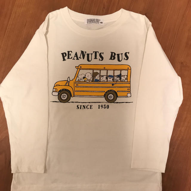 PEANUTS(ピーナッツ)のスヌーピー   ロングTシャツ　120㎝ キッズ/ベビー/マタニティのキッズ服男の子用(90cm~)(Tシャツ/カットソー)の商品写真