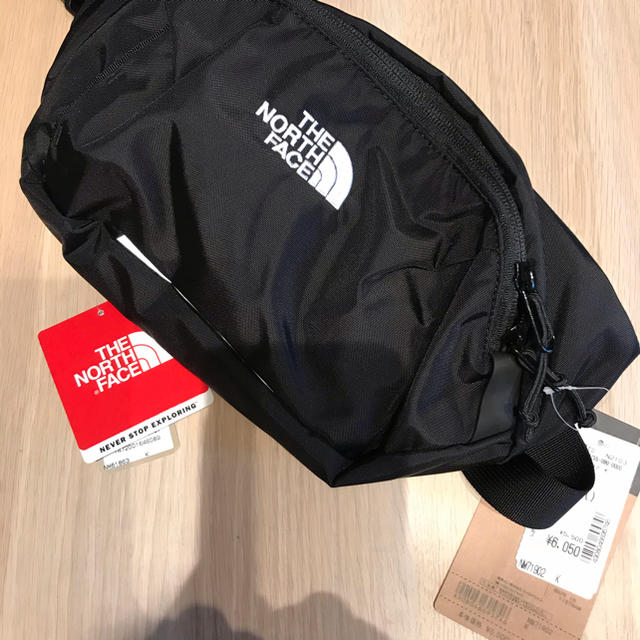 THE NORTH FACE ノースフェイウエストバッグ　【新品】