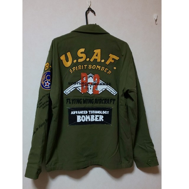 AVIREX(アヴィレックス)のAVIREX U.S.A.F. B-2 ジャケット メンズのジャケット/アウター(ミリタリージャケット)の商品写真