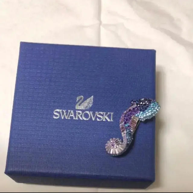 SWAROVSKI(スワロフスキー)のスワロフスキー　ブローチ レディースのファッション小物(その他)の商品写真