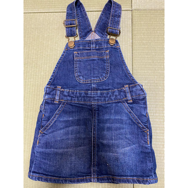 babyGAP(ベビーギャップ)のサロペット　デニム　スカート キッズ/ベビー/マタニティのキッズ服女の子用(90cm~)(ワンピース)の商品写真