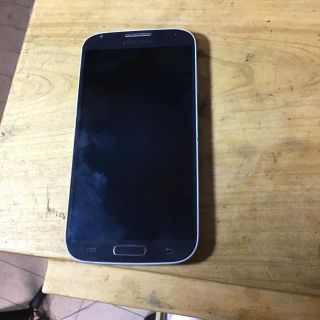 サムスン(SAMSUNG)のGALAXY S4 Black 32GB docomo(スマートフォン本体)