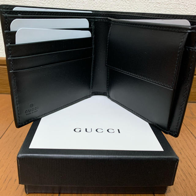 Gucci(グッチ)のGUCCI"SIGNATURE COIN WALLET メンズのファッション小物(折り財布)の商品写真