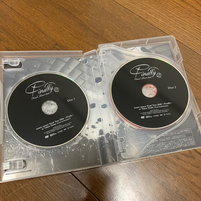 安室奈美恵　DVD Finally 通常版 エンタメ/ホビーのDVD/ブルーレイ(ミュージック)の商品写真