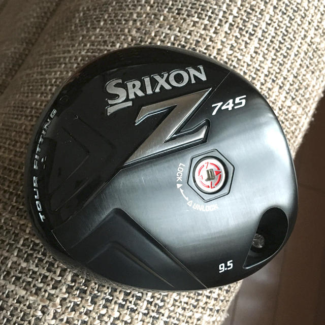 Srixon(スリクソン)の【値下げ】スリクソンZ745 ドライバーヘッド、ヘッドカバー他 スポーツ/アウトドアのゴルフ(クラブ)の商品写真