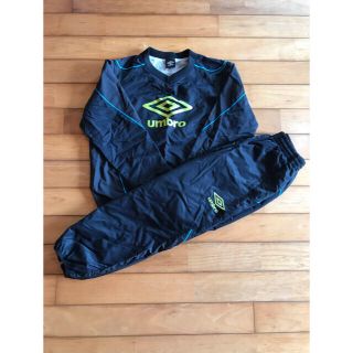 アンブロ(UMBRO)の【再値下げ】【美品】Umbro  ピステ　上下セット　150サイズ(上下)(ウェア)