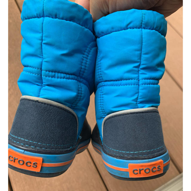 crocs(クロックス)のクロックスキッズ冬用長靴　8日まで掲載 キッズ/ベビー/マタニティのキッズ靴/シューズ(15cm~)(長靴/レインシューズ)の商品写真