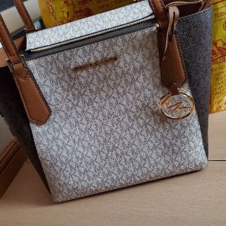 マイケルコース(Michael Kors)のマイケルコース MICHEAL KORS ハンドバック(ハンドバッグ)