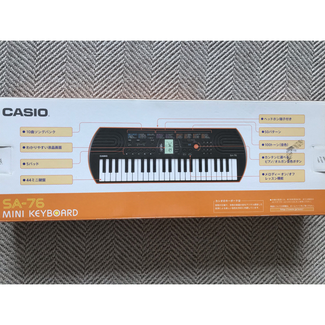 CASIO(カシオ)のカシオ　ミニキーボード　SA-76 楽器の鍵盤楽器(キーボード/シンセサイザー)の商品写真