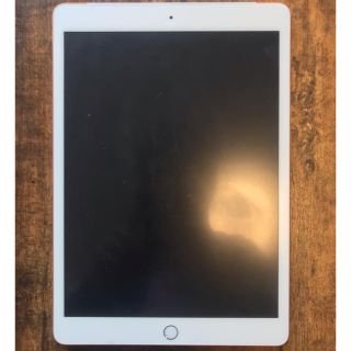 アイパッド(iPad)のiPad 第7世代 ゴールド 本体 (タブレット)
