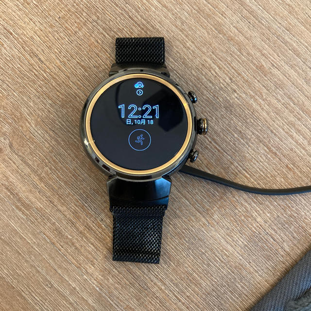 ASUS(エイスース)のbigisone様専用　ASUS Zen Watch3 スマートウォッチ メンズの時計(腕時計(デジタル))の商品写真