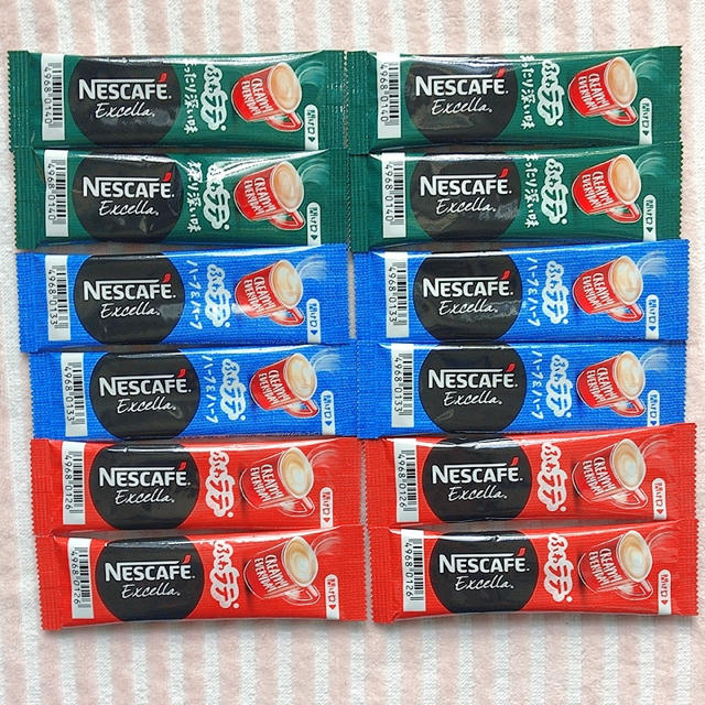 Nestle(ネスレ)のネスカフェ　エクセラ　スティック コーヒー　12本 食品/飲料/酒の飲料(コーヒー)の商品写真