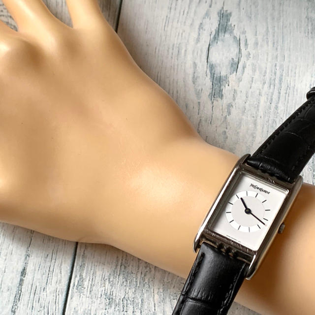 Saint Laurent(サンローラン)の【電池交換済】Yves Saint Laurent 腕時計 ボーイズ 銀 メンズの時計(腕時計(アナログ))の商品写真