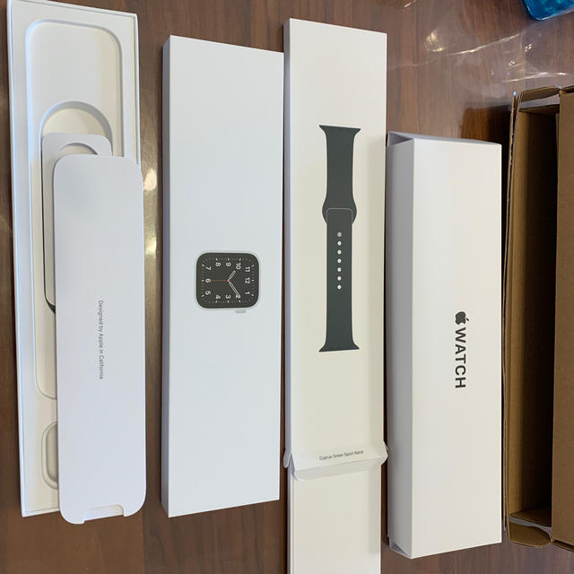 Apple Watch(アップルウォッチ)の箱のみ　Apple Watch6  40mm スマホ/家電/カメラのスマホアクセサリー(その他)の商品写真