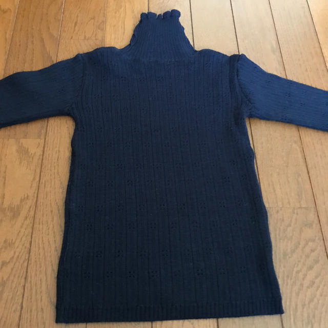 BeBe(ベベ)の BeBe ニット・セーター キッズ/ベビー/マタニティのキッズ服女の子用(90cm~)(ニット)の商品写真