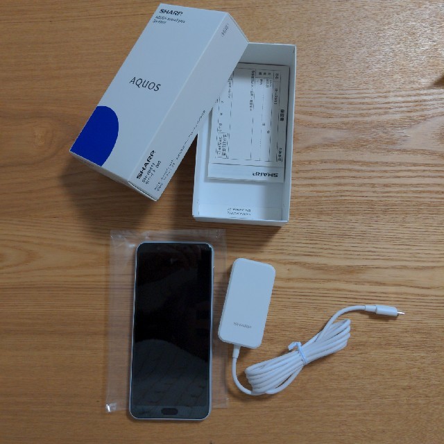 AQUOS sense3 plus SH-RM11