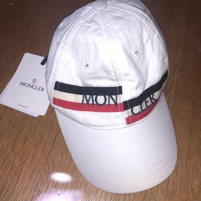 MONCLER(モンクレール)の3seco3専用です。 レディースの帽子(キャップ)の商品写真