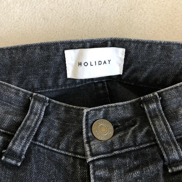 holiday(ホリデイ)のHOLIDAY デニム  レディースのパンツ(デニム/ジーンズ)の商品写真