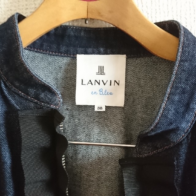 LANVIN en Bleu(ランバンオンブルー)のLANVINオンブルー デニムジャケット レディースのジャケット/アウター(Gジャン/デニムジャケット)の商品写真