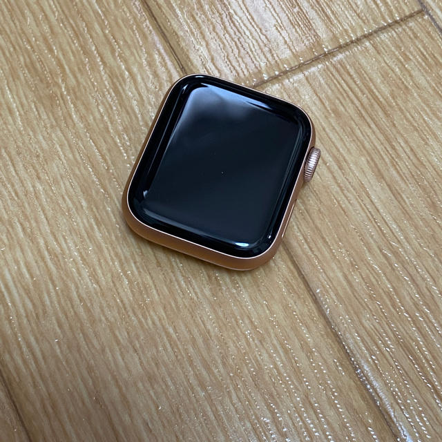 Apple Watch(アップルウォッチ)のApple Watch‎ series4 ピンクゴールド 40mm メンズの時計(腕時計(デジタル))の商品写真