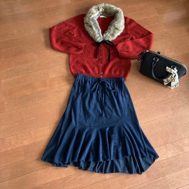 SABUROKU(サブロク)のフィッシュテールスカート  フレア ヘムスカート  レディースのスカート(ひざ丈スカート)の商品写真