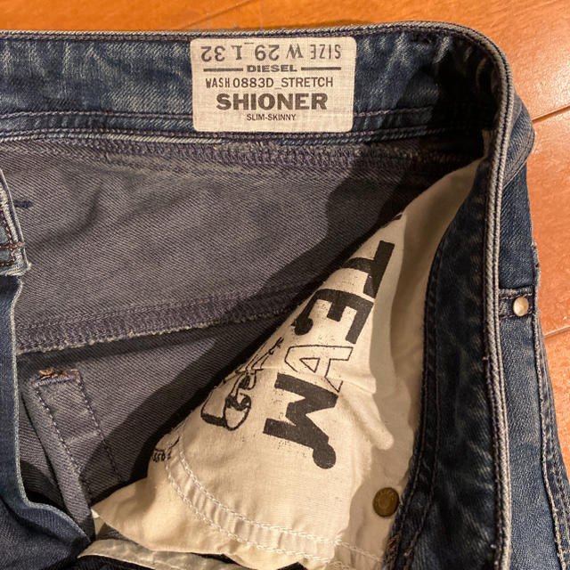 DIESEL(ディーゼル)のDIESE SHIONERデニムジーンズ メンズのパンツ(デニム/ジーンズ)の商品写真