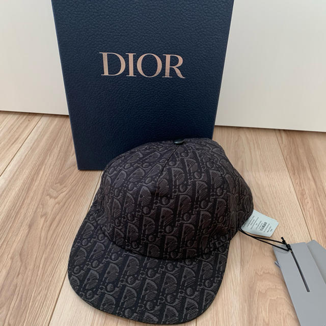 dior メンズキャップ