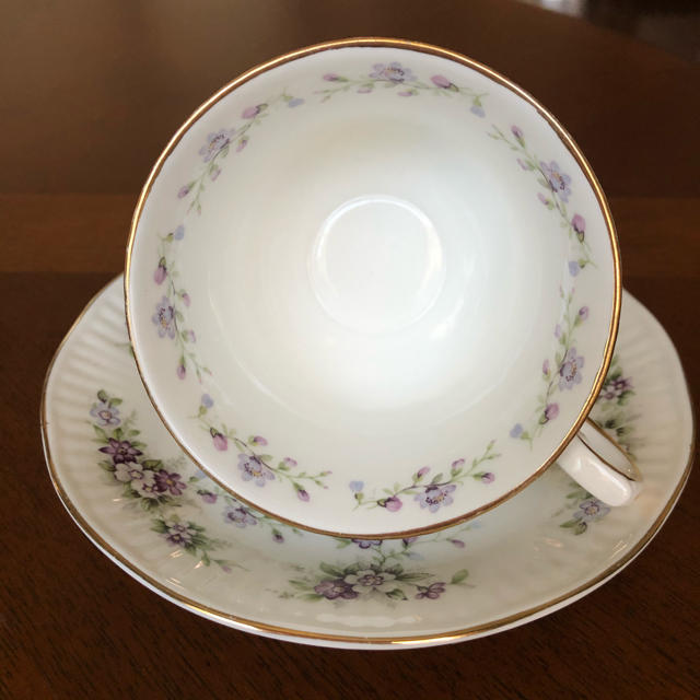 ROYAL ALBERT(ロイヤルアルバート)の【英国ビンテージ】エリザベサン★Chantilly★C/S インテリア/住まい/日用品のキッチン/食器(食器)の商品写真