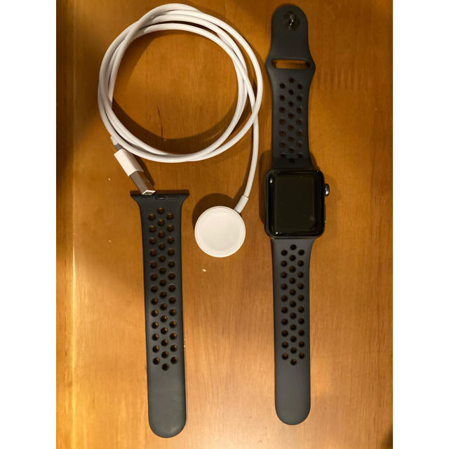 Apple(アップル)のApple Watch Series3　GPSモデル　38mm スマホ/家電/カメラのスマホ/家電/カメラ その他(その他)の商品写真