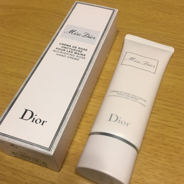 Dior(ディオール)の【新品未使用】ミスディオール　ハンドクリーム コスメ/美容のボディケア(ハンドクリーム)の商品写真
