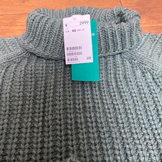 H&M(エイチアンドエム)のH&M チャンキーニット グリーン XS レディースのトップス(ニット/セーター)の商品写真