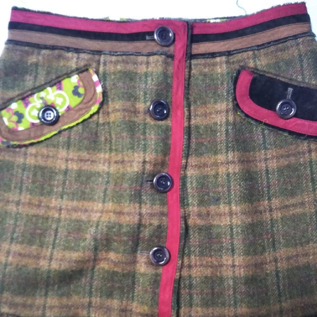 MOSCHINO(モスキーノ)のMOSCHINO　スカート レディースのスカート(ひざ丈スカート)の商品写真