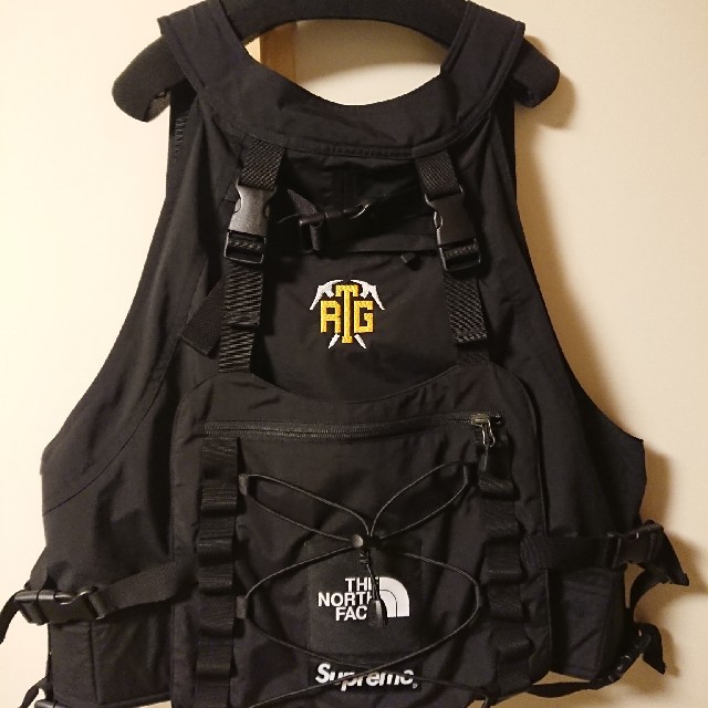 Supreme(シュプリーム)のSupreme The North Face RTG Vest メンズのトップス(ベスト)の商品写真