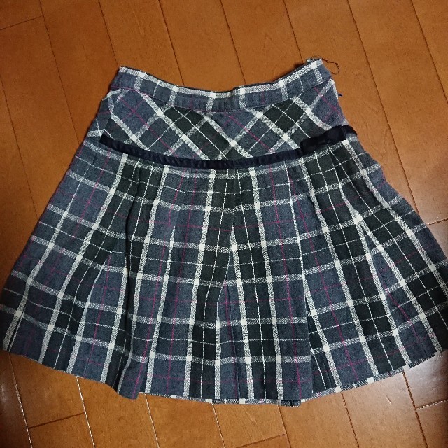 ベルメゾン(ベルメゾン)のベルメゾン ひだスカート130 キッズ/ベビー/マタニティのキッズ服女の子用(90cm~)(スカート)の商品写真