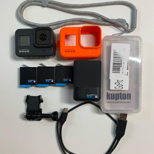 【超美品】GoPro HERO8 ＋アクセサリー6点セット【箱付き】