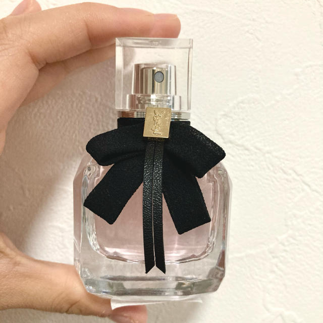 Yves Saint Laurent Beaute(イヴサンローランボーテ)のモン パリ オーデパルファム ギフトセット 限定品 コスメ/美容の香水(香水(女性用))の商品写真