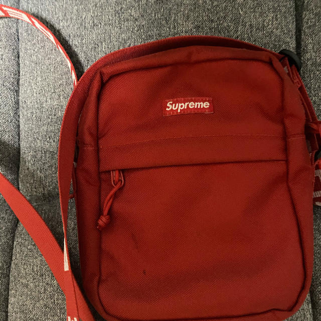 supreme shoulder bag 18ss